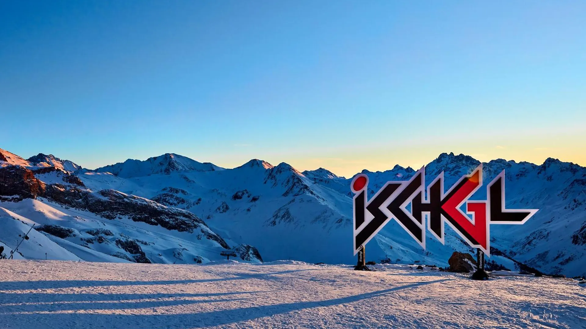 Chalet Madlein Ischgl Bed & Breakfast